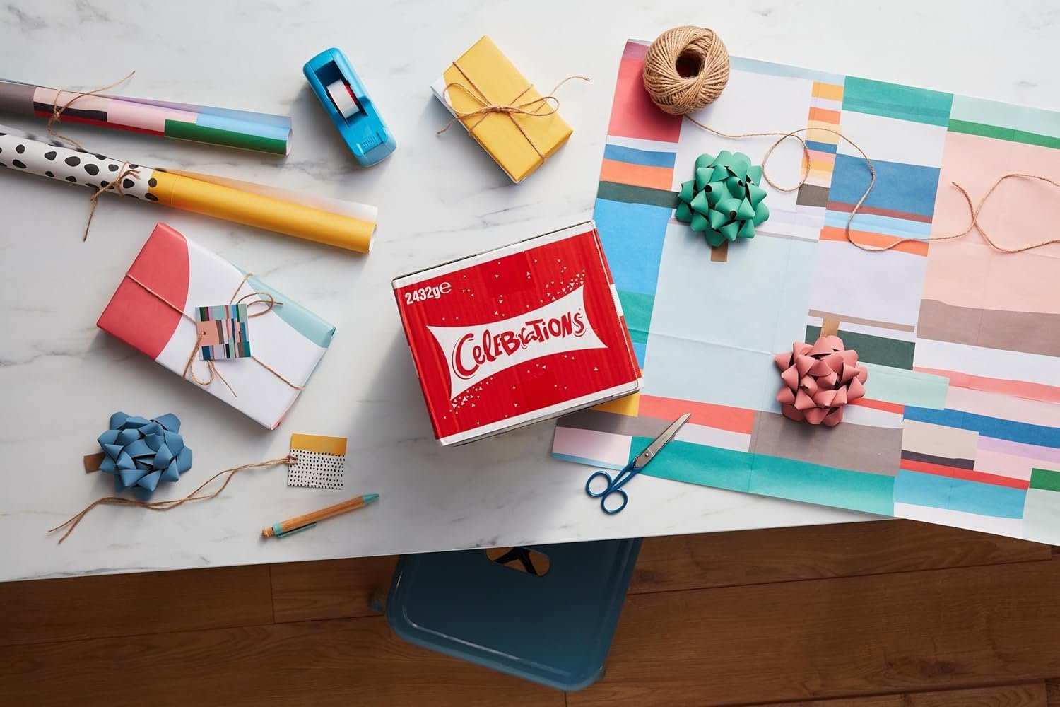 【Clearance Sale】Celebrations Chocolate Bars Multipack Bulk Box 2.4kg– Assorted Mini Milk Chocolate Bars & Sweets Variety Pack with Mars, Twix, Snickers, Bounty & Galaxy, Chocolate Gift, Sharing Snacks & Hamper Filler - Image 5